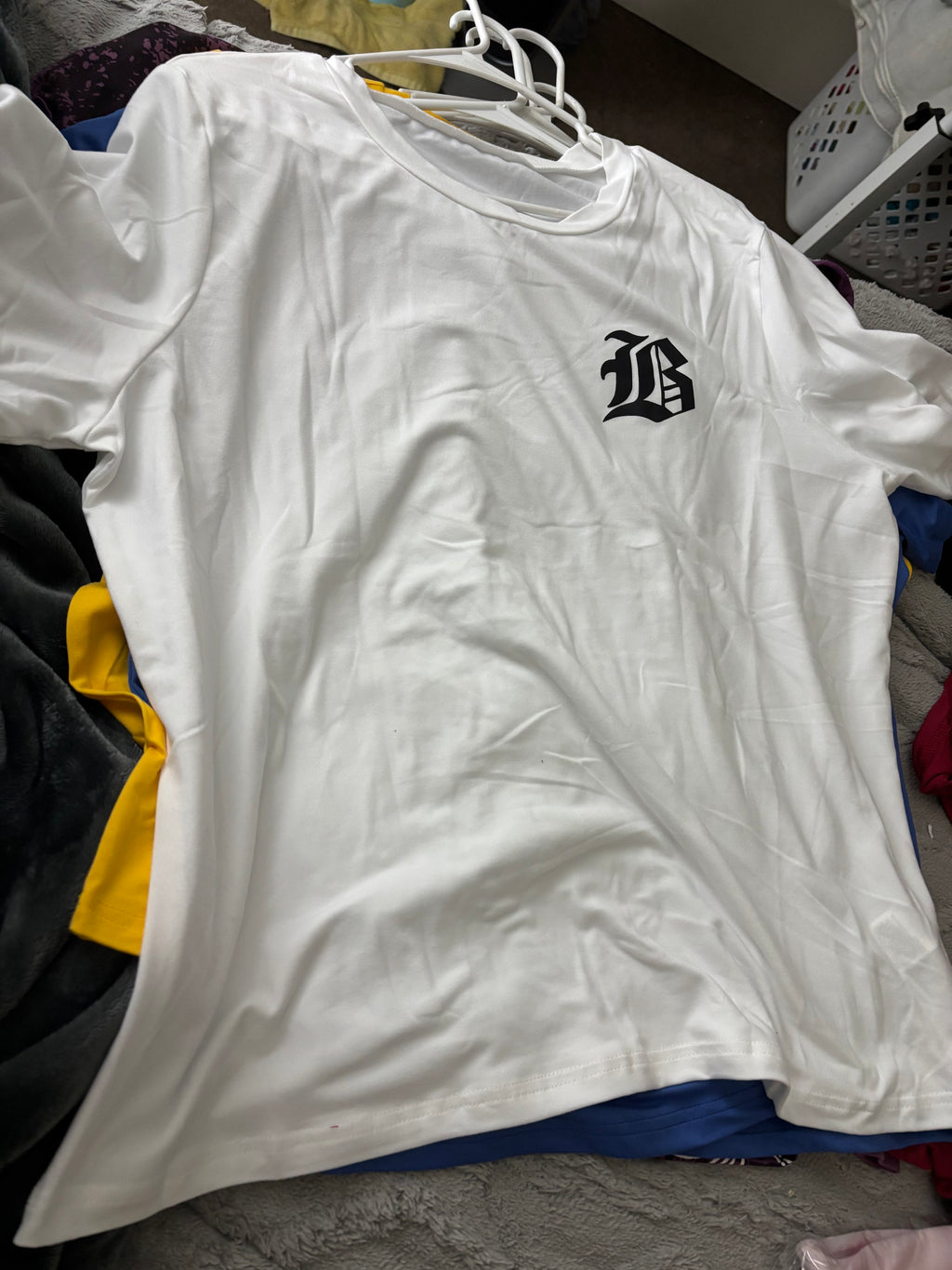 Short sleeve shirts