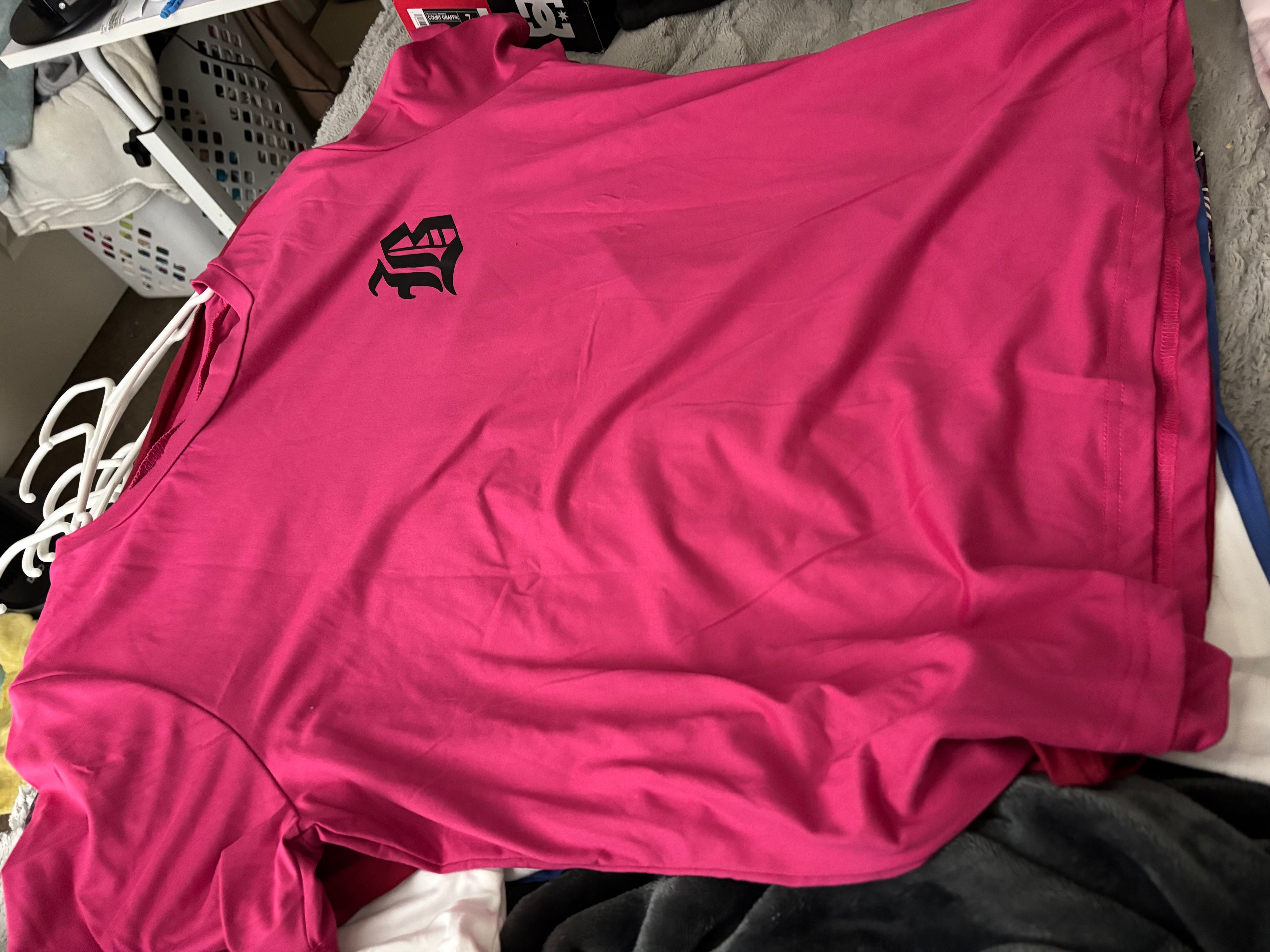 Short sleeve shirts